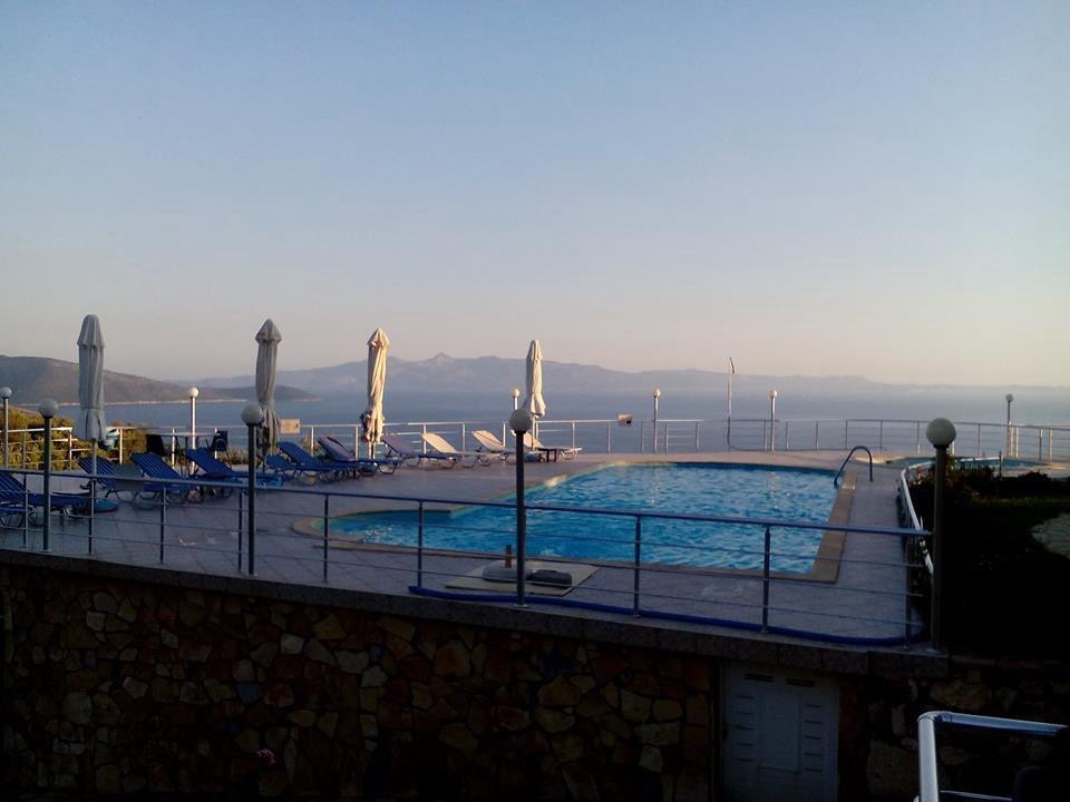 Hotel Vila Kafe Lukova Kültér fotó
